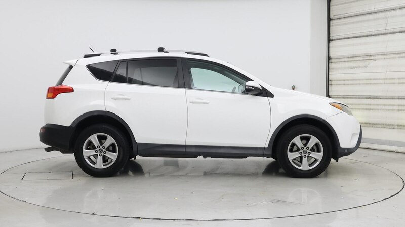 2015 Toyota RAV4 XLE 7