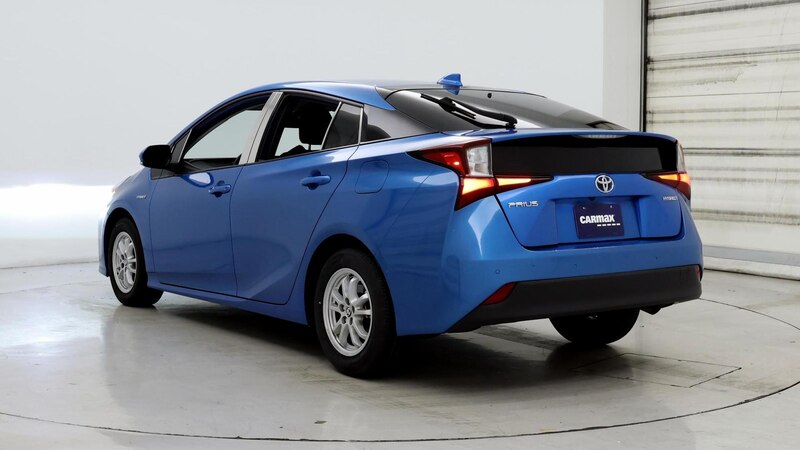 2022 Toyota Prius LE 2