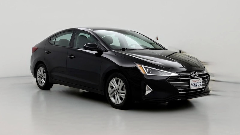 2020 Hyundai Elantra SEL Hero Image