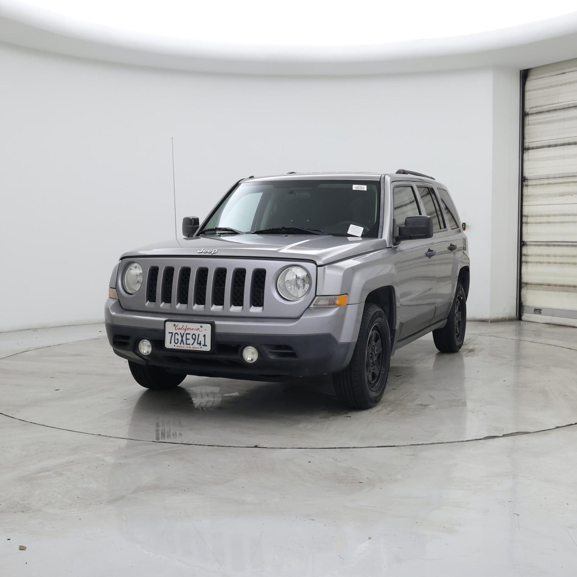 Thumbnail: 2014 Jeep Patriot - 4