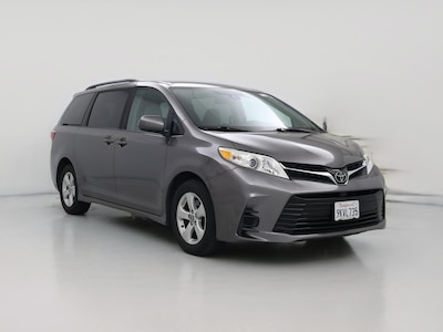 2019 Toyota Sienna LE -
                Sacramento, CA