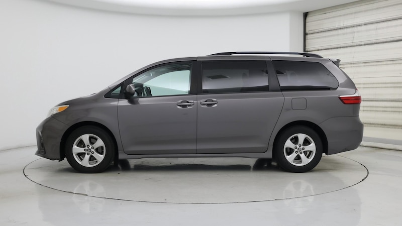 2019 Toyota Sienna LE 3