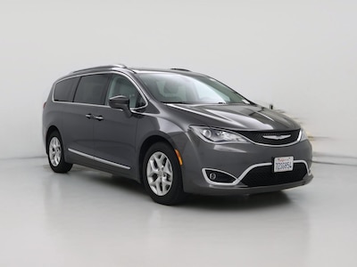 2017 Chrysler Pacifica  -
                Sacramento, CA