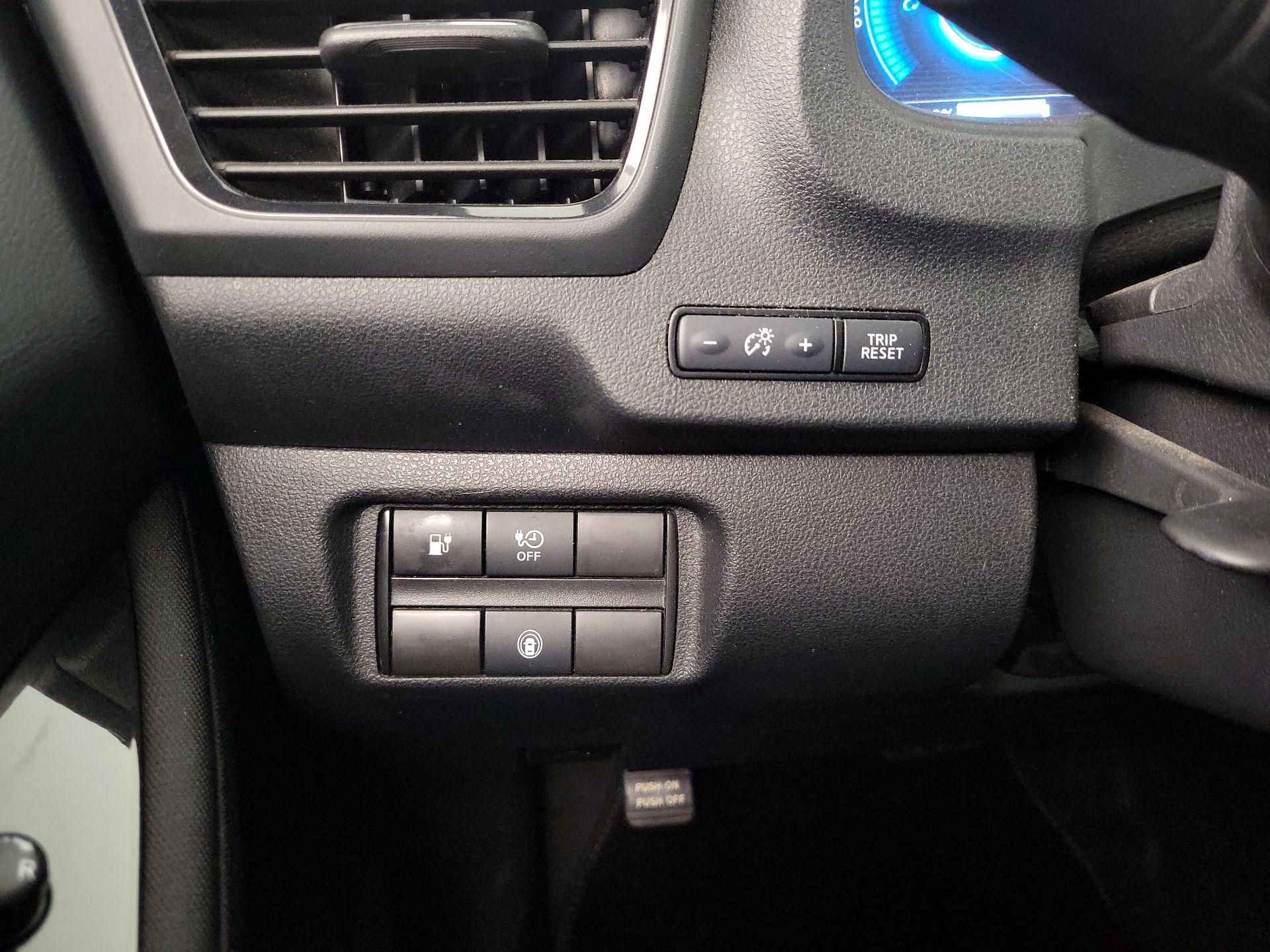 Thumbnail: 2020 Nissan Leaf - 13