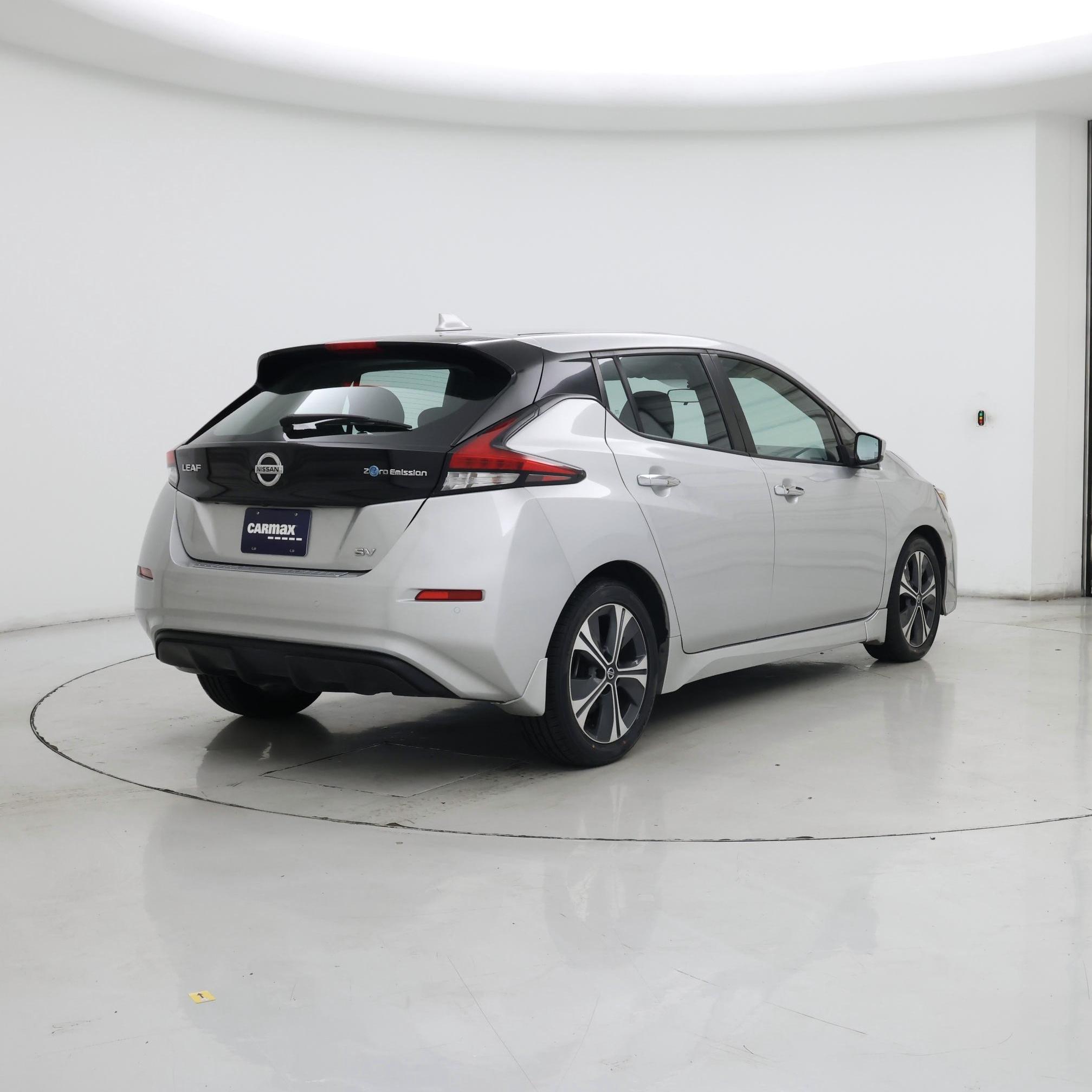 Thumbnail: 2020 Nissan Leaf - 8