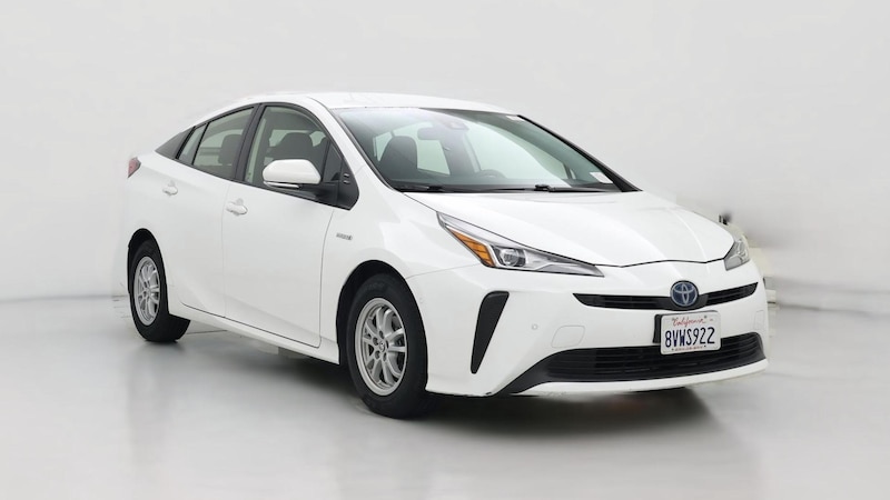 2021 Toyota Prius LE Hero Image