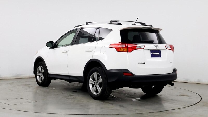 2015 Toyota RAV4 XLE 2