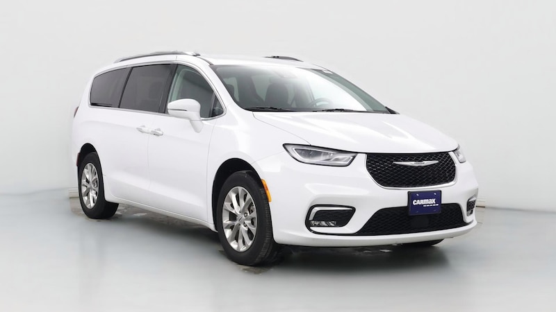 2021 Chrysler Pacifica Touring L Hero Image