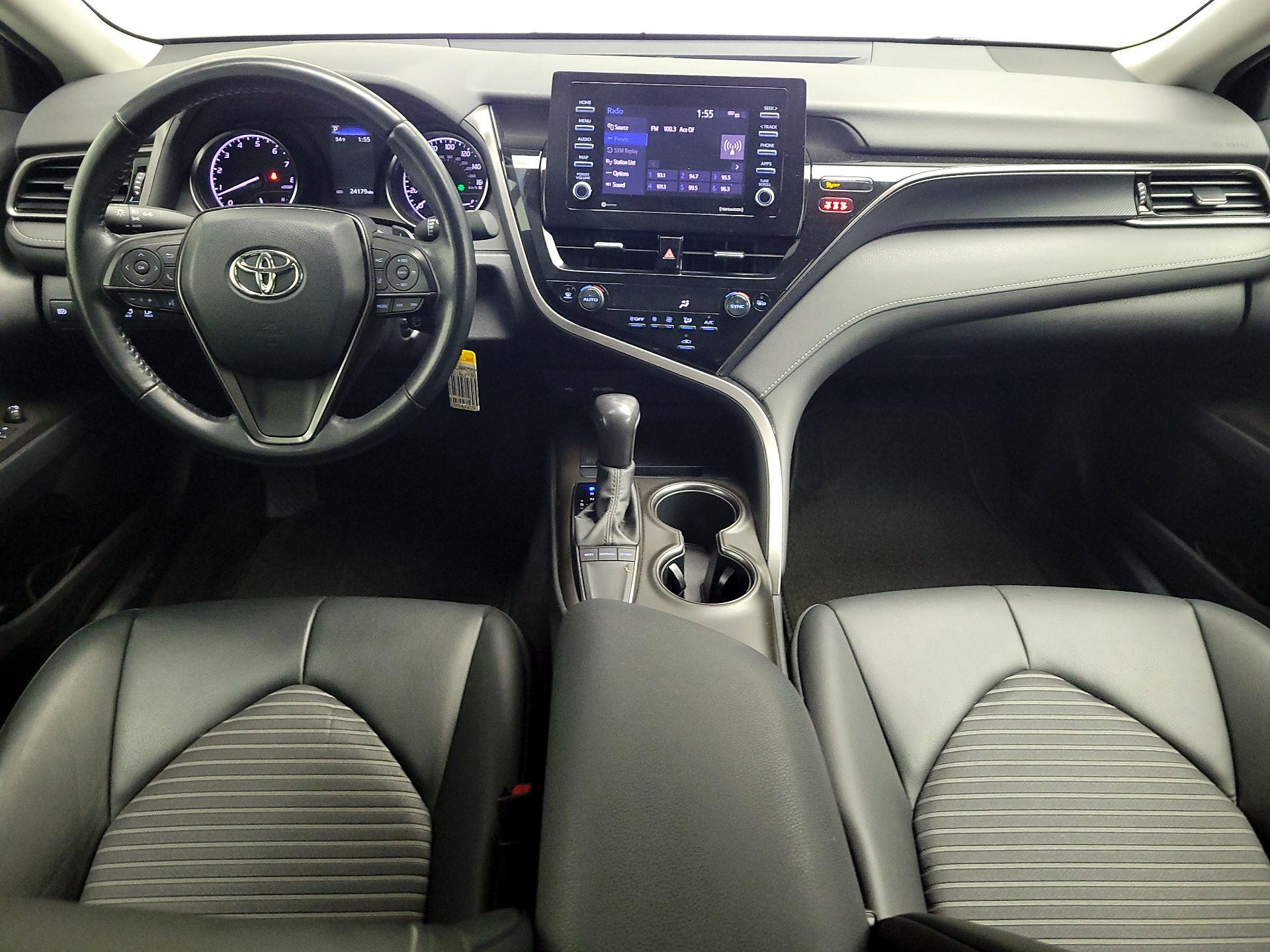 Thumbnail: 2022 Toyota Camry - 9