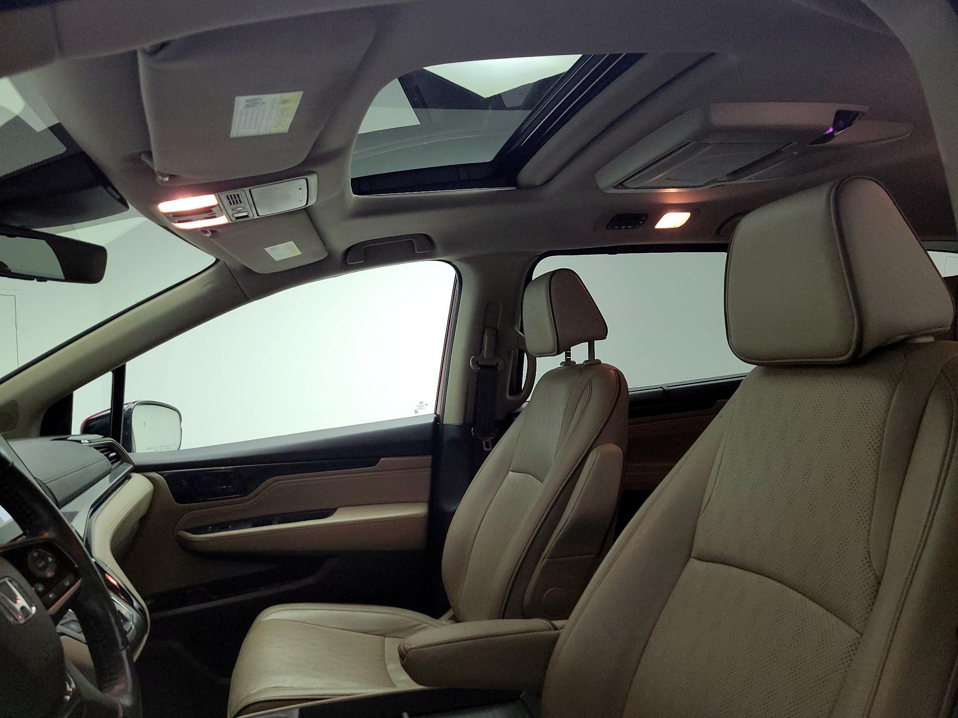 Thumbnail: 2022 Honda Odyssey - 20