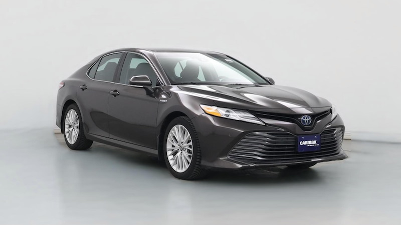 2018 Toyota Camry XLE Hero Image