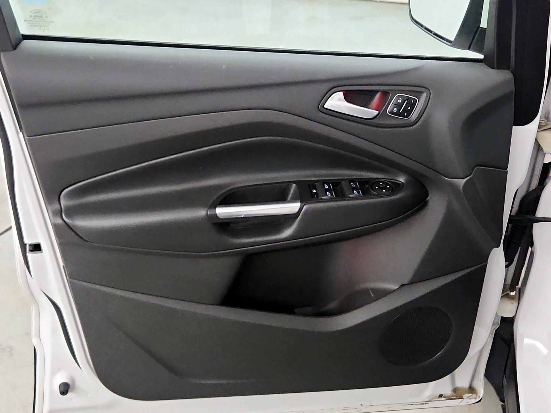 Thumbnail: 2017 Ford Escape - 12