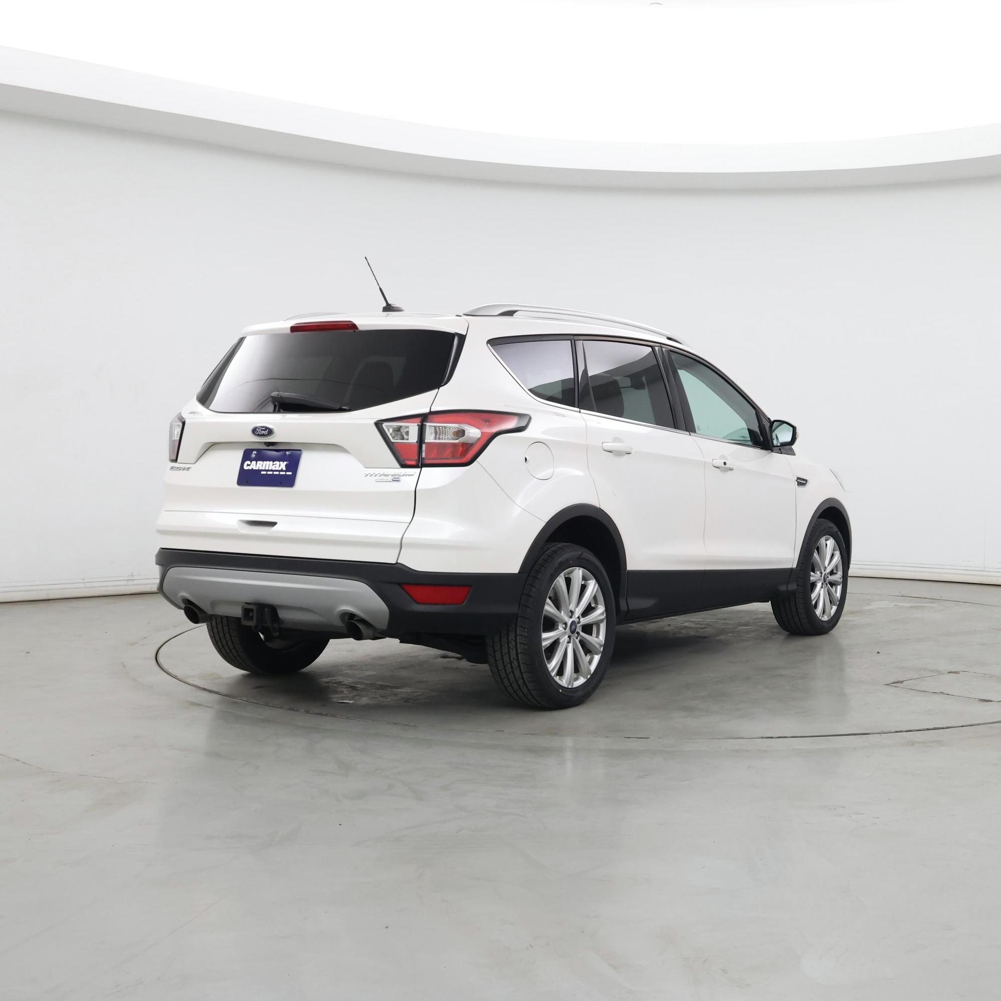 Thumbnail: 2017 Ford Escape - 8