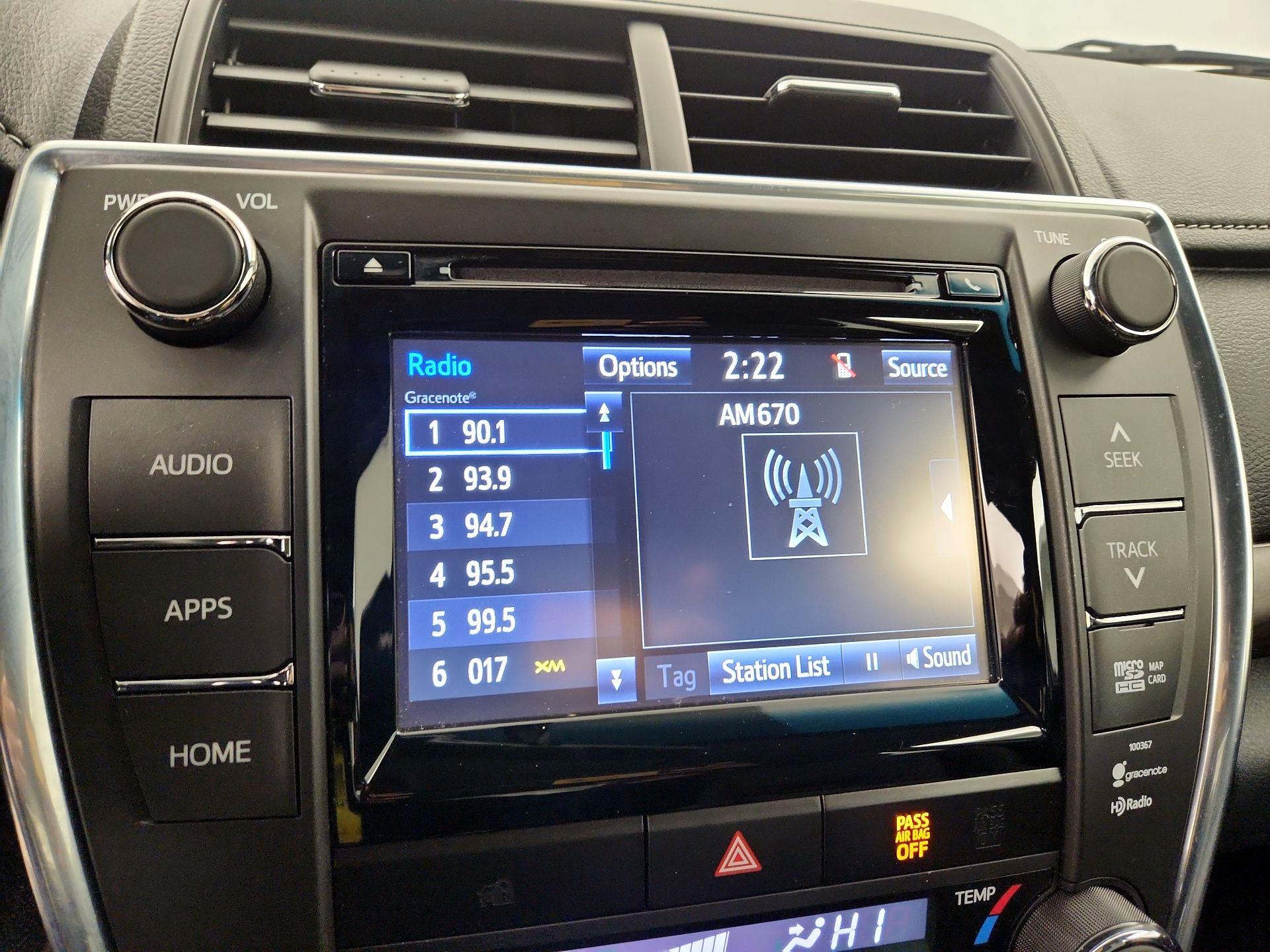 Thumbnail: 2015 Toyota Camry - 15