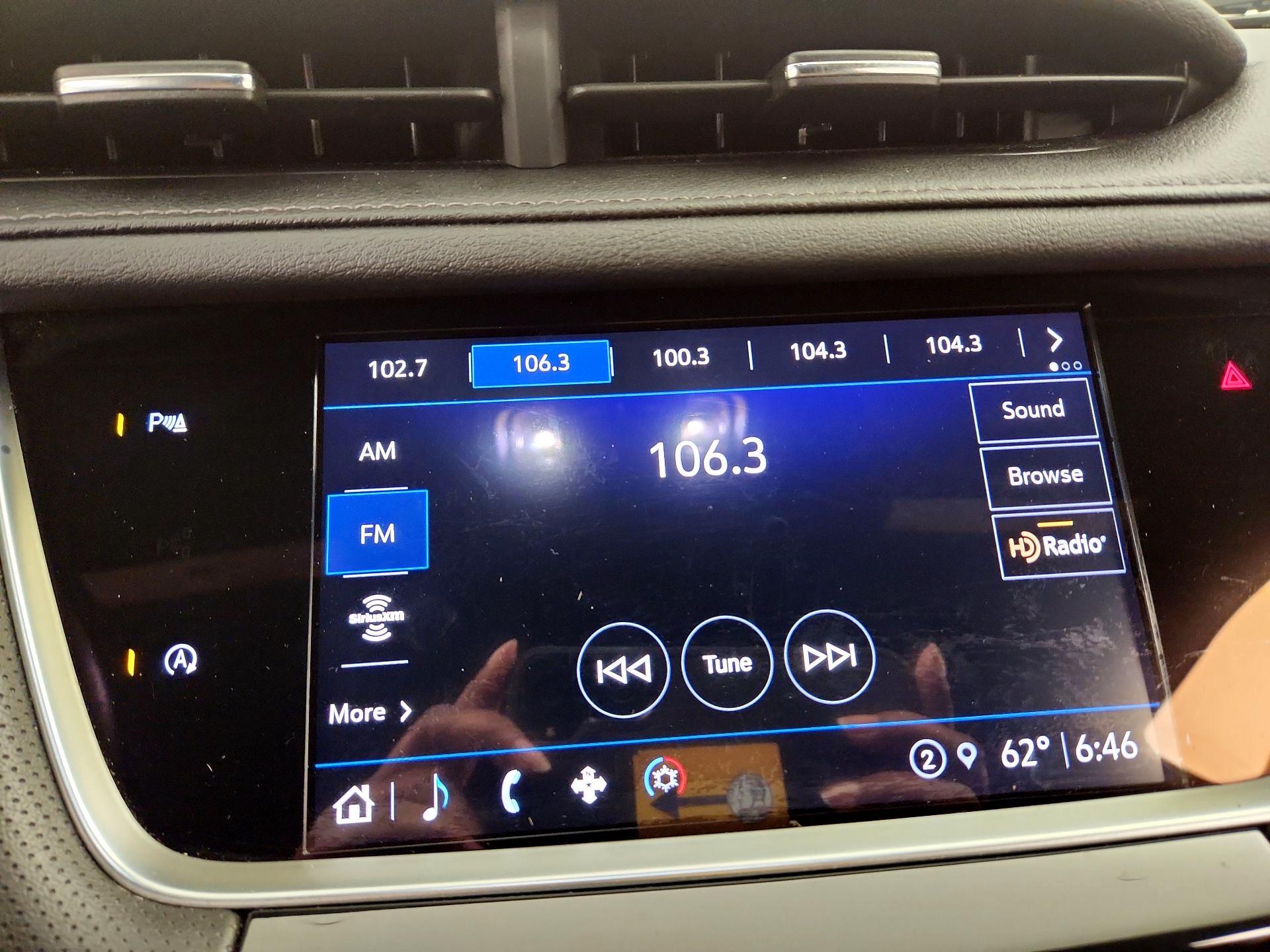 Thumbnail: 2021 Cadillac XT5 - 15