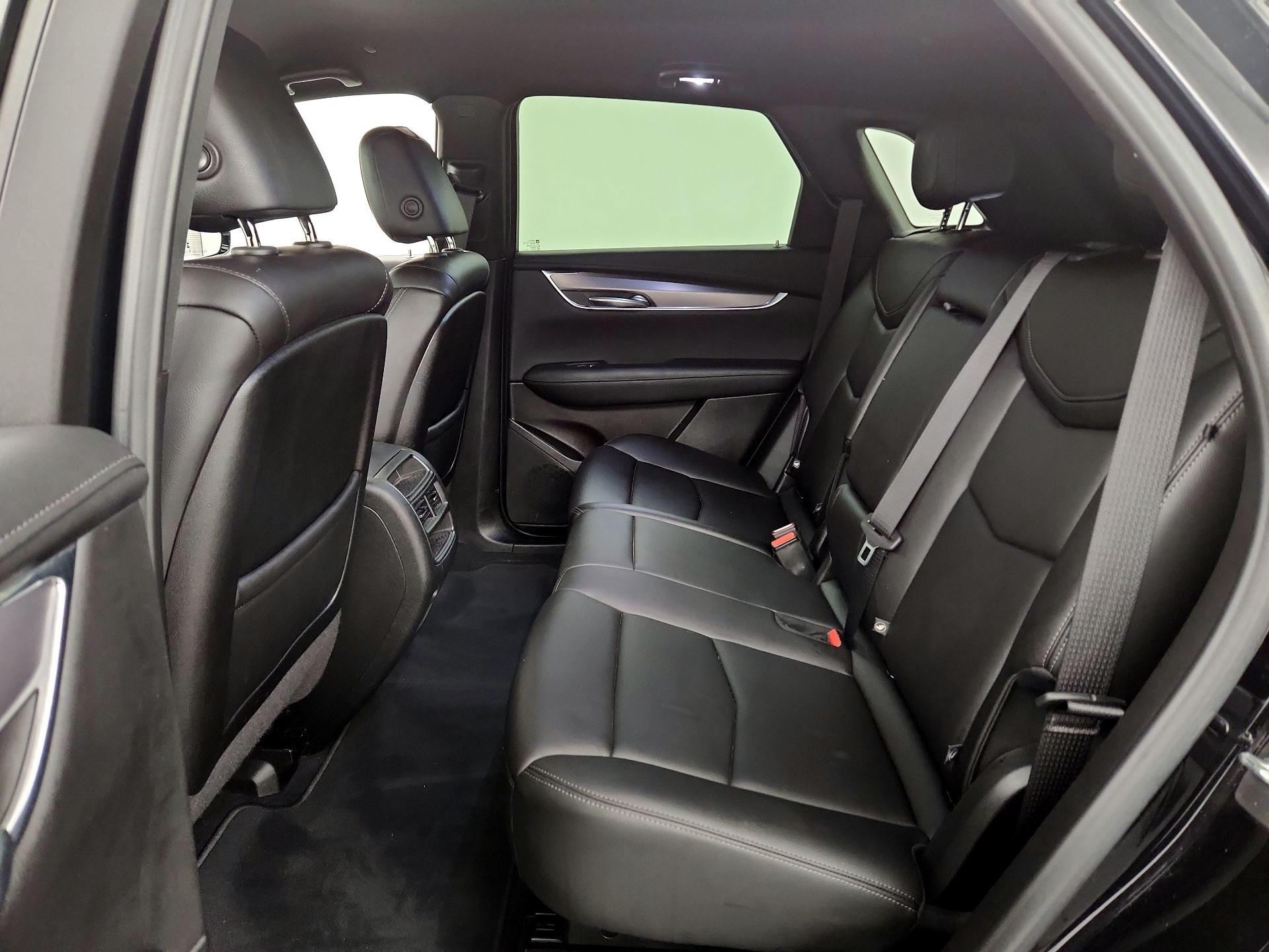 Thumbnail: 2021 Cadillac XT5 - 19