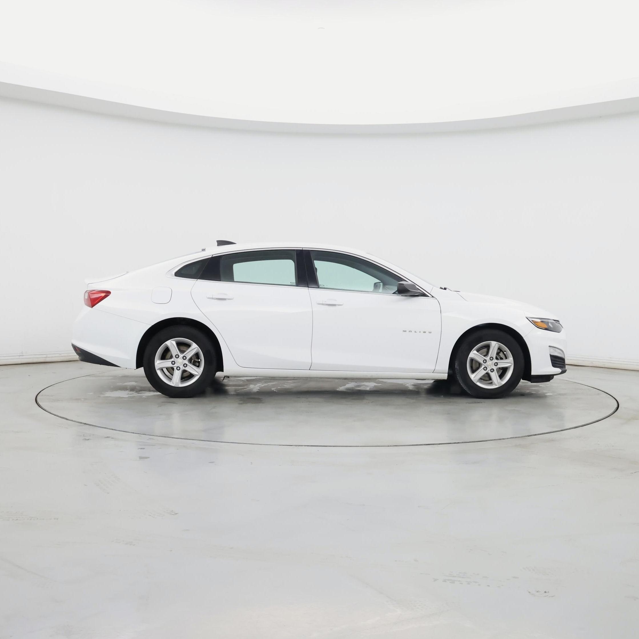 Thumbnail: 2020 Chevrolet Malibu - 7
