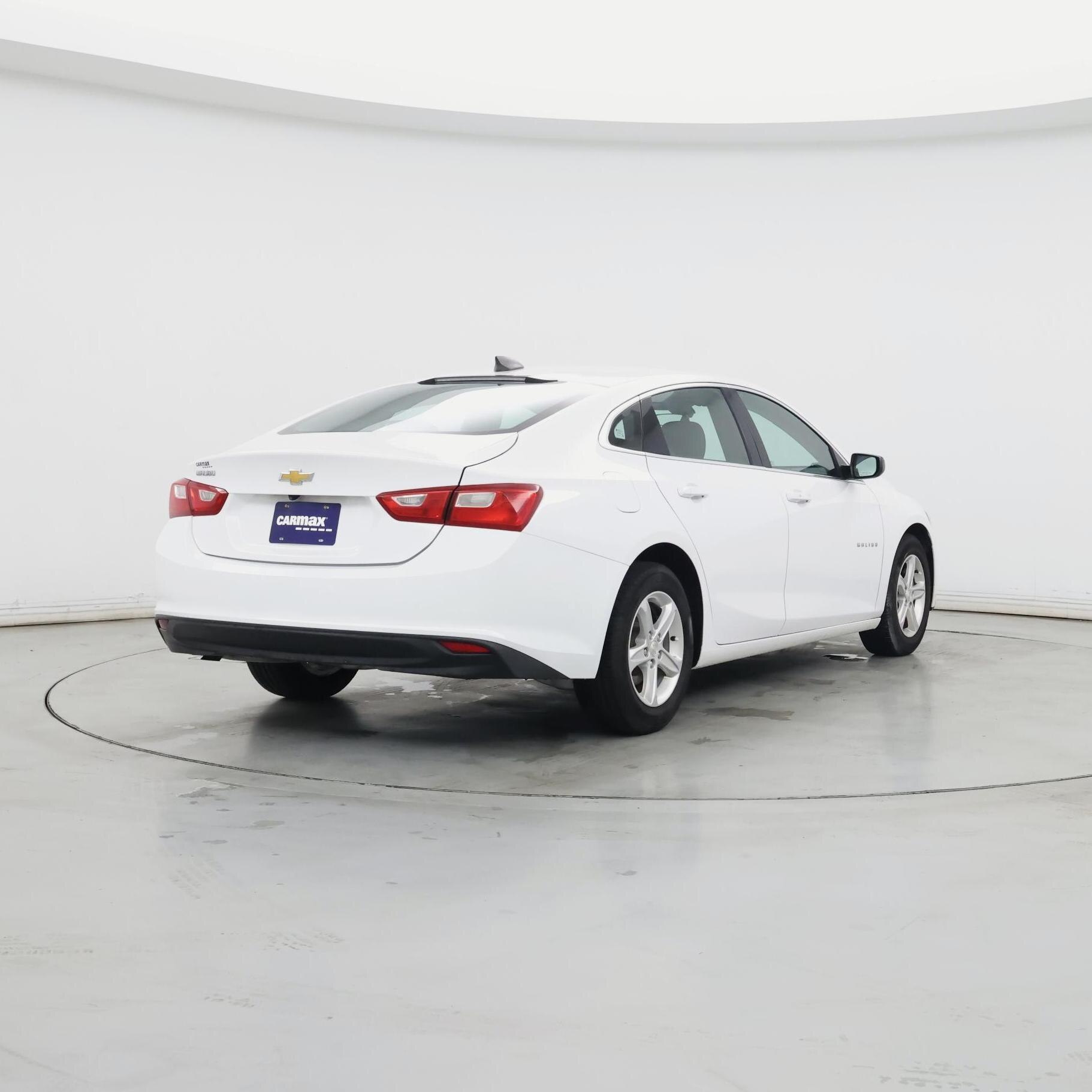 Thumbnail: 2020 Chevrolet Malibu - 8