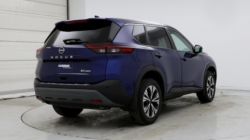 2022 Nissan Rogue SV 8