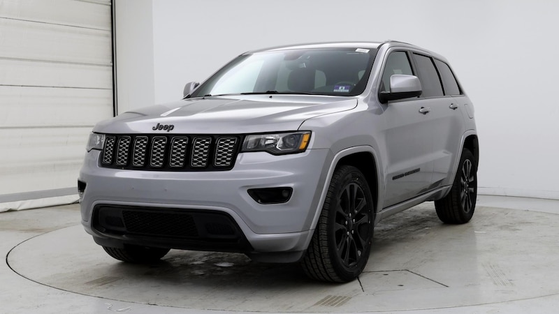 2017 Jeep Grand Cherokee Altitude 4