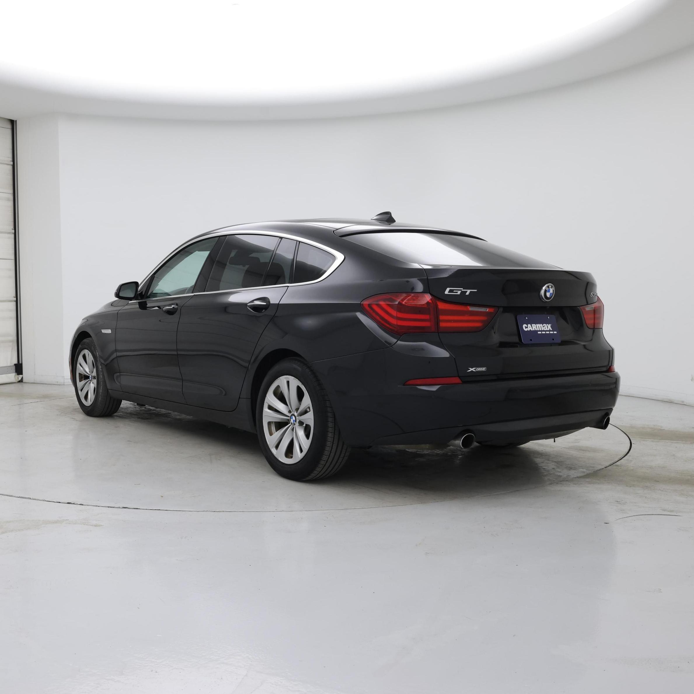 Thumbnail: 2015 BMW 5 Series - 2