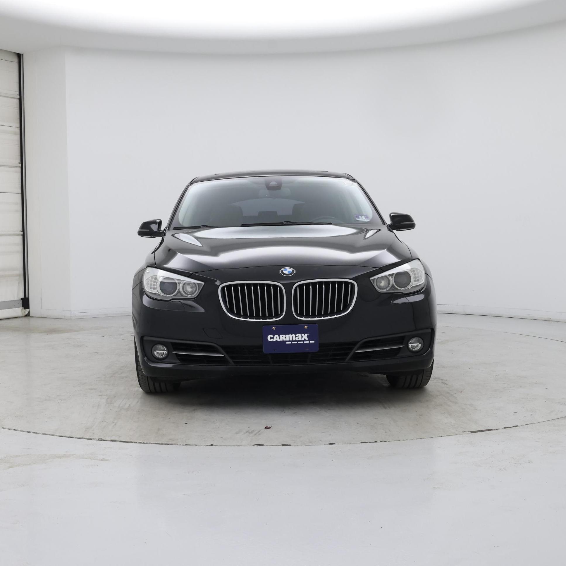 Thumbnail: 2015 BMW 5 Series - 5