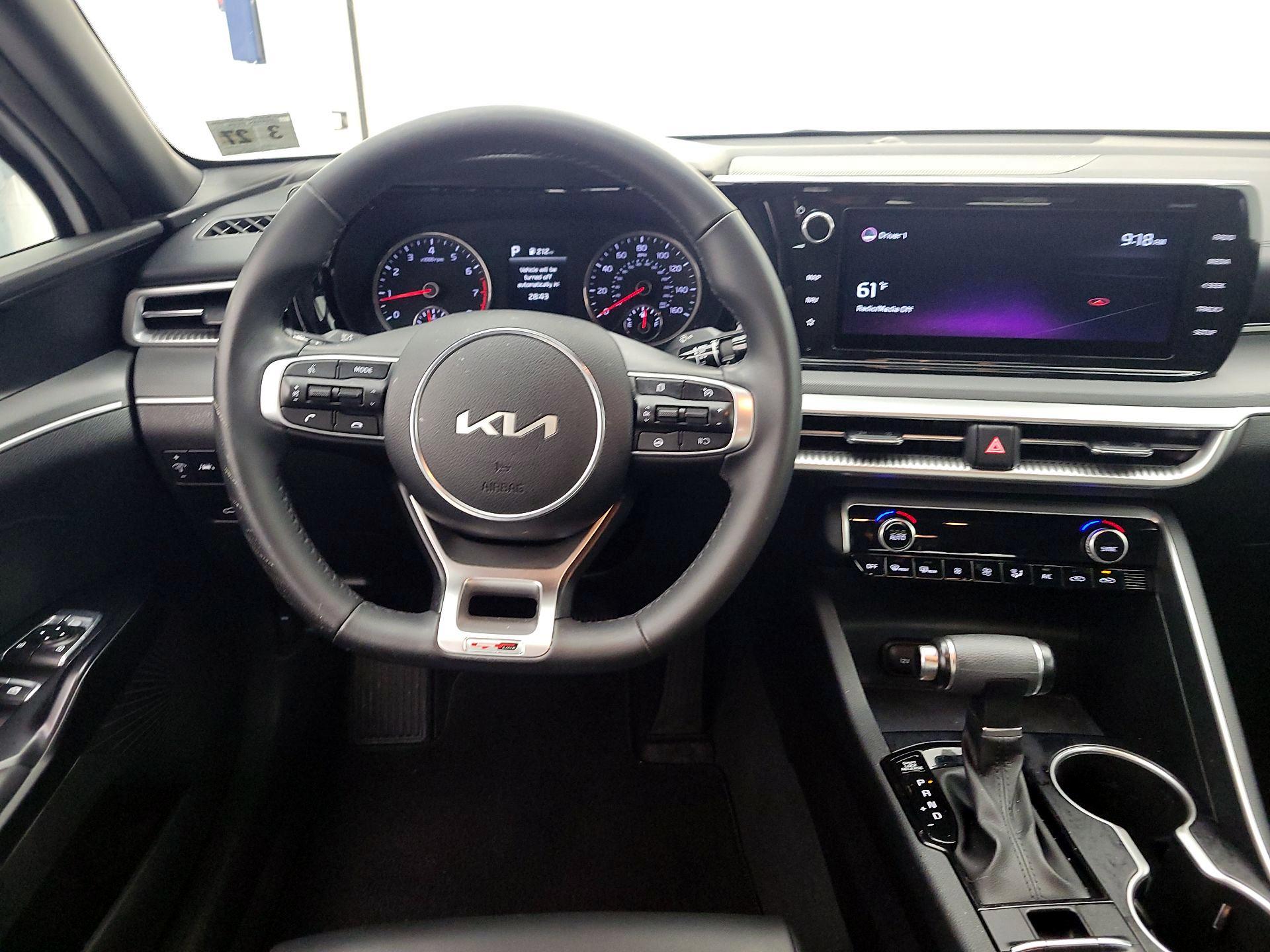 Thumbnail: 2022 Kia K5 - 10