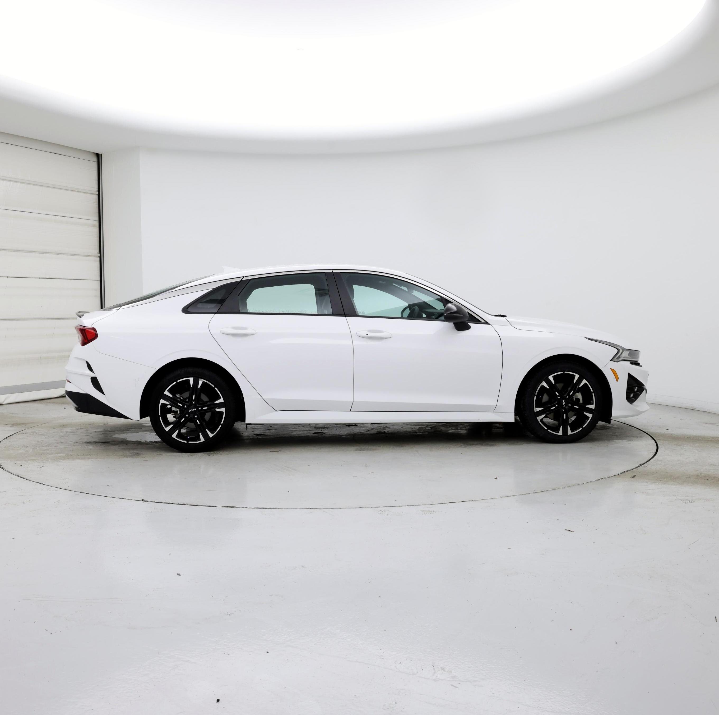 Thumbnail: 2022 Kia K5 - 7