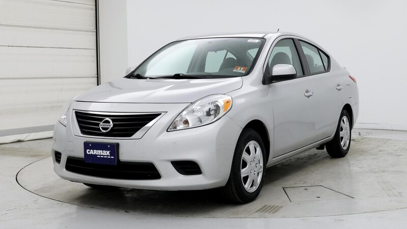 2014 Nissan Versa SV 4