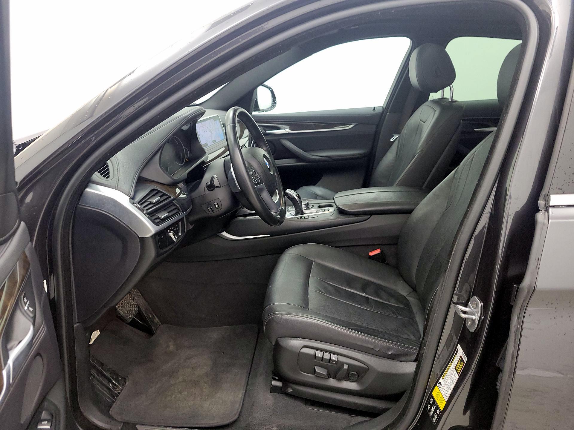 Thumbnail: 2019 BMW X6 - 11