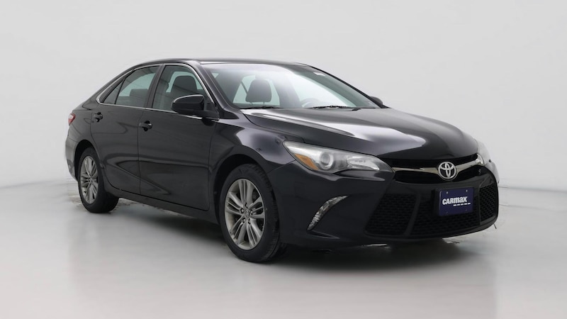 2015 Toyota Camry SE Hero Image