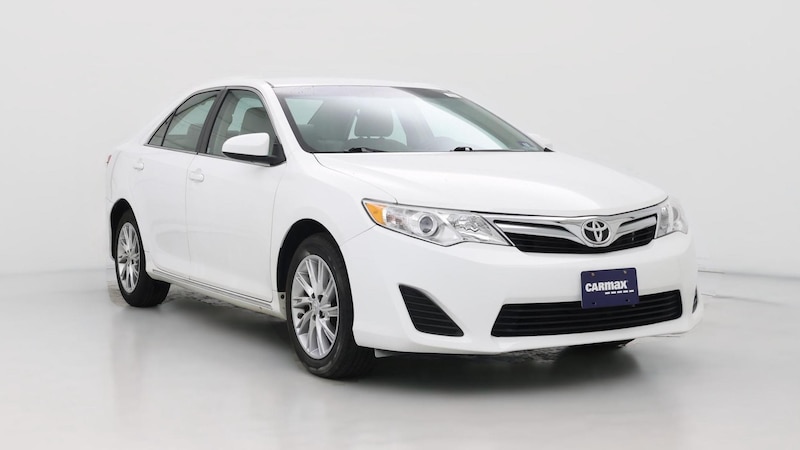 2013 Toyota Camry LE Hero Image