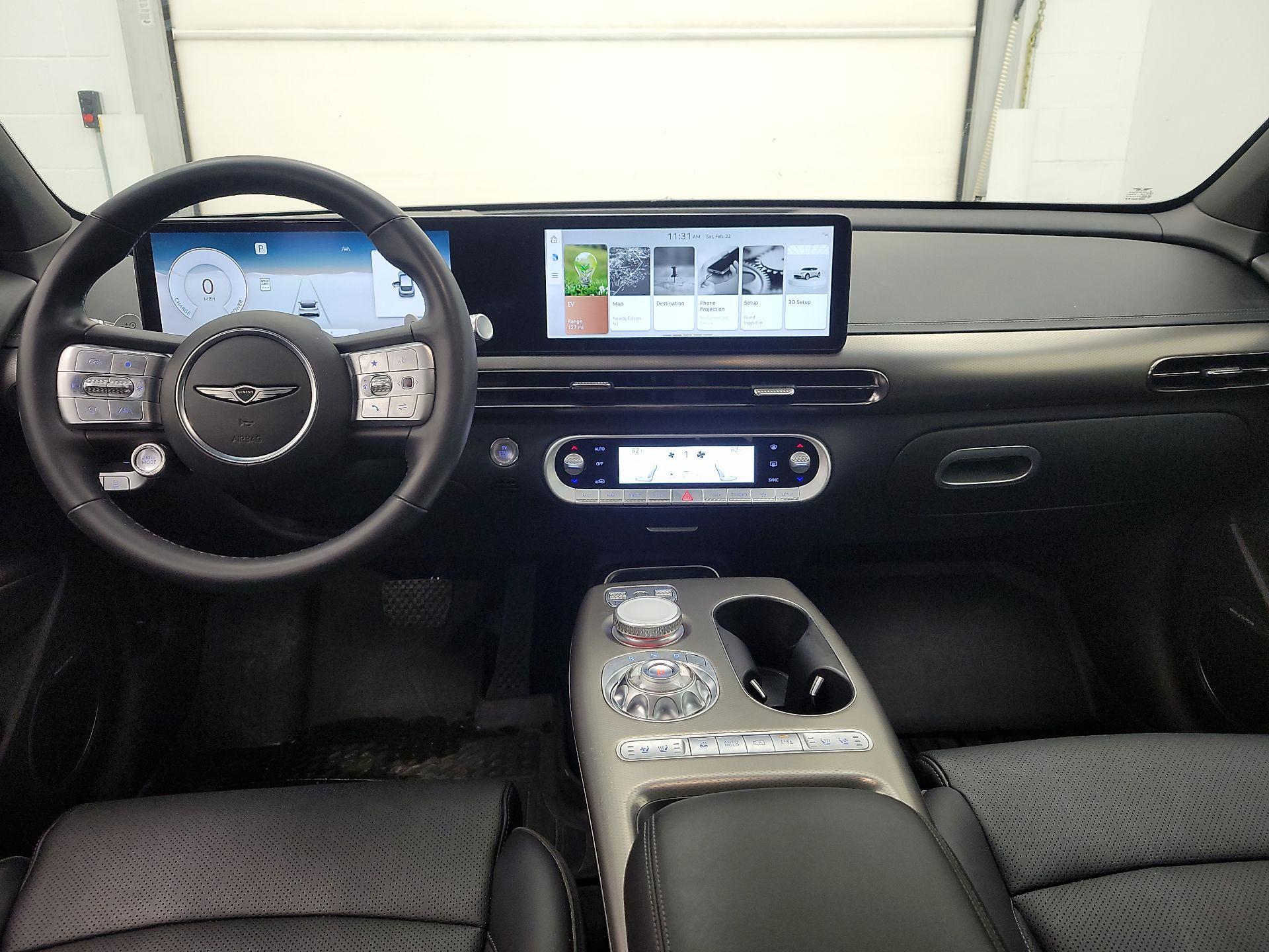 Thumbnail: 2023 Genesis GV60 - 9