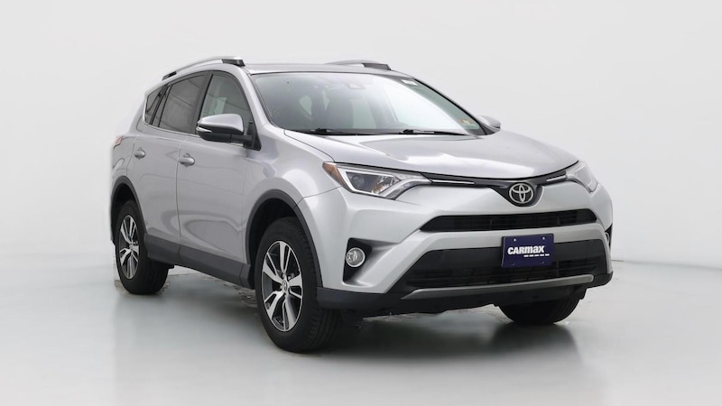 2017 Toyota RAV4 XLE Hero Image