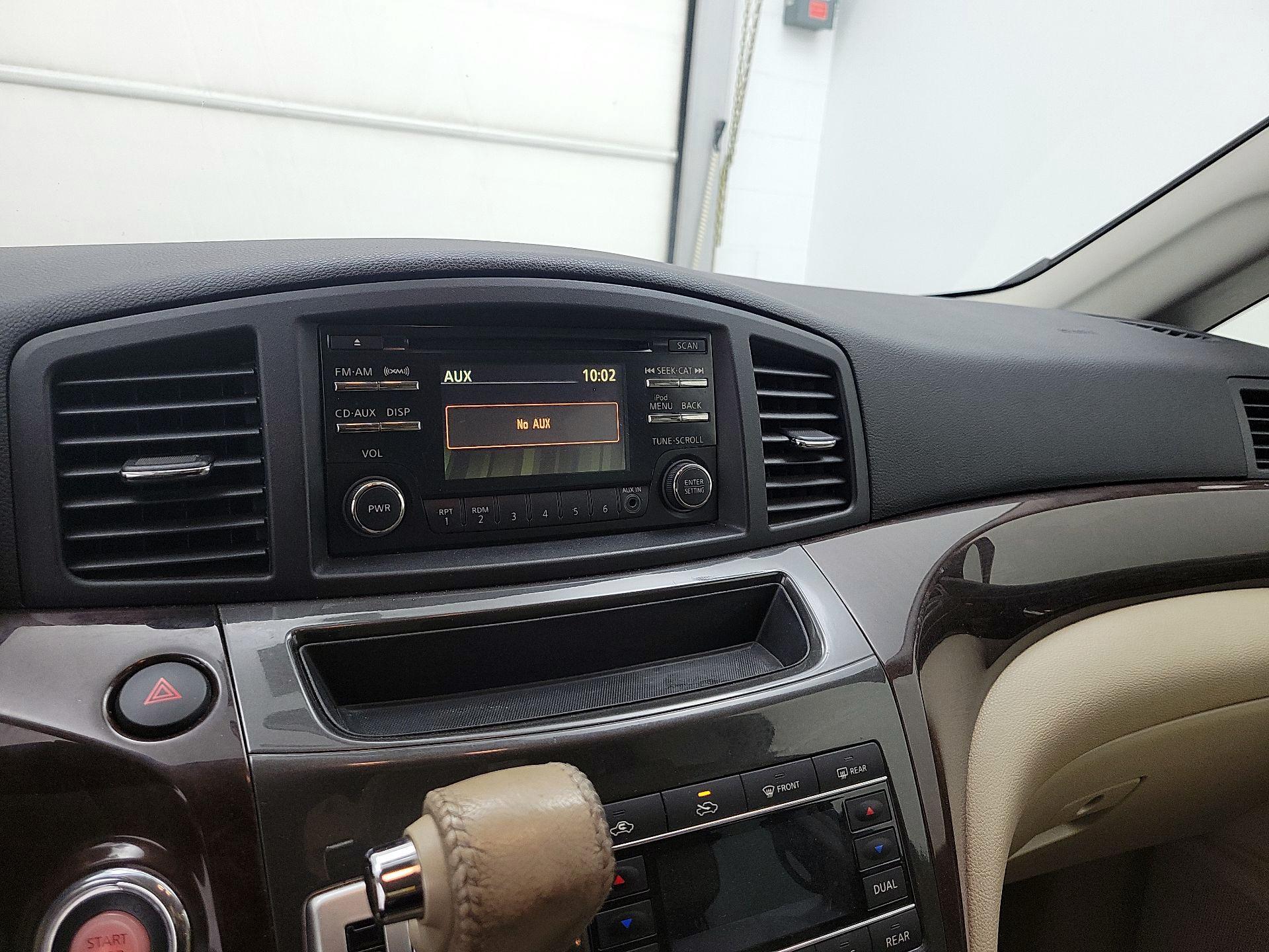 Thumbnail: 2014 Nissan Quest - 15