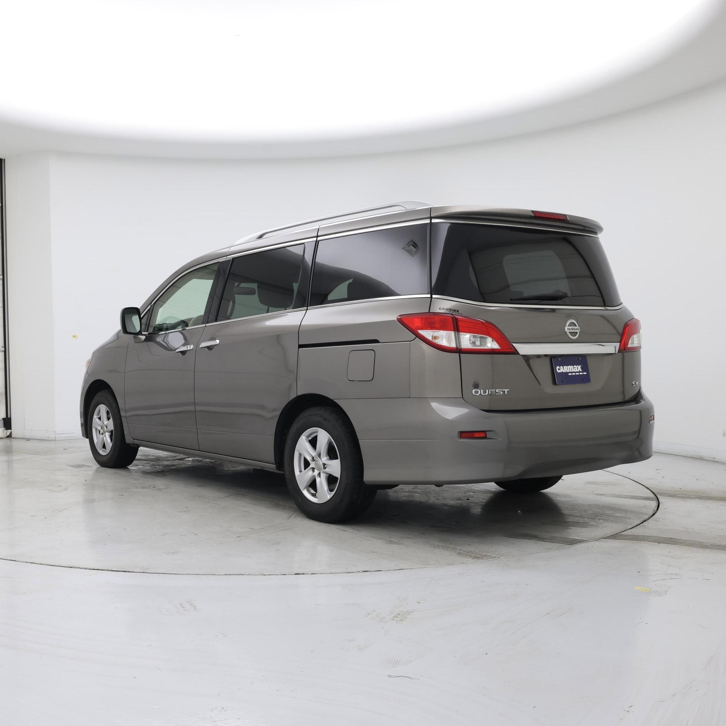Thumbnail: 2014 Nissan Quest - 2