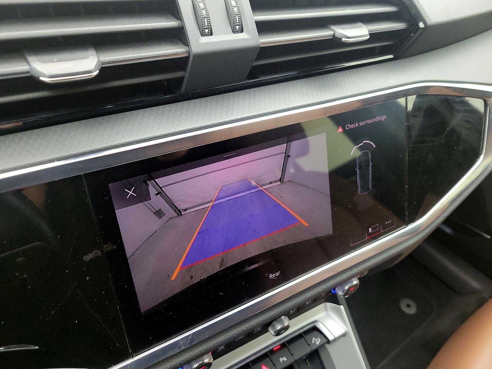 Thumbnail: 2020 Audi Q3 - 15