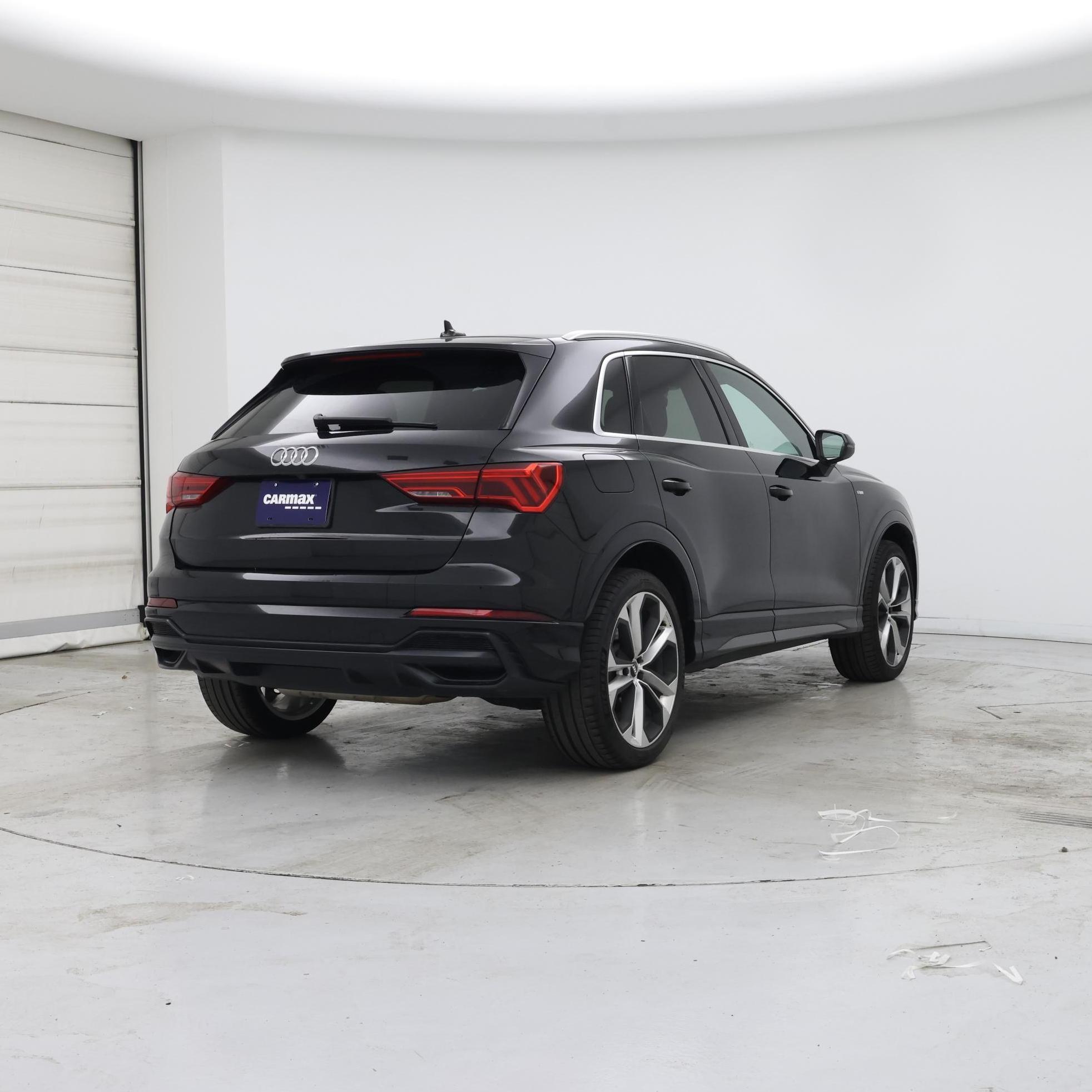 Thumbnail: 2020 Audi Q3 - 8