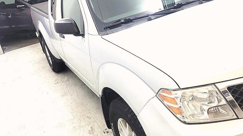 2015 Nissan Frontier SV Hero Image