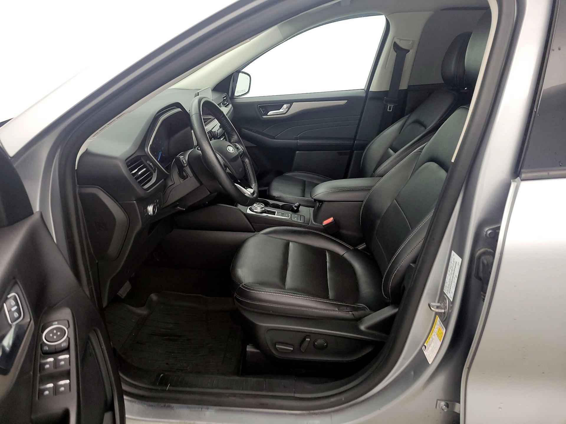 Thumbnail: 2021 Ford Escape - 9