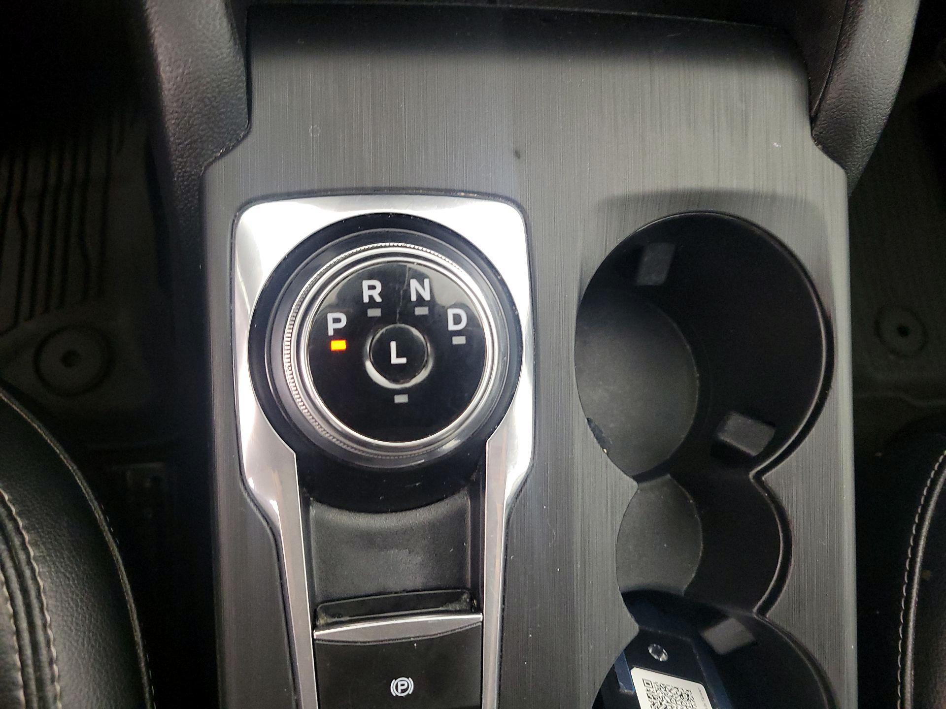 Thumbnail: 2021 Ford Escape - 15