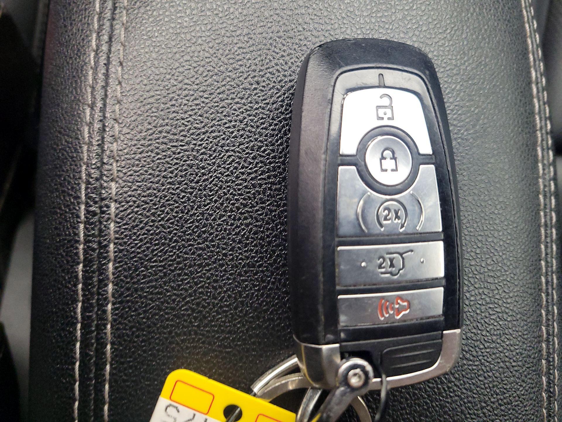 Thumbnail: 2021 Ford Escape - 20