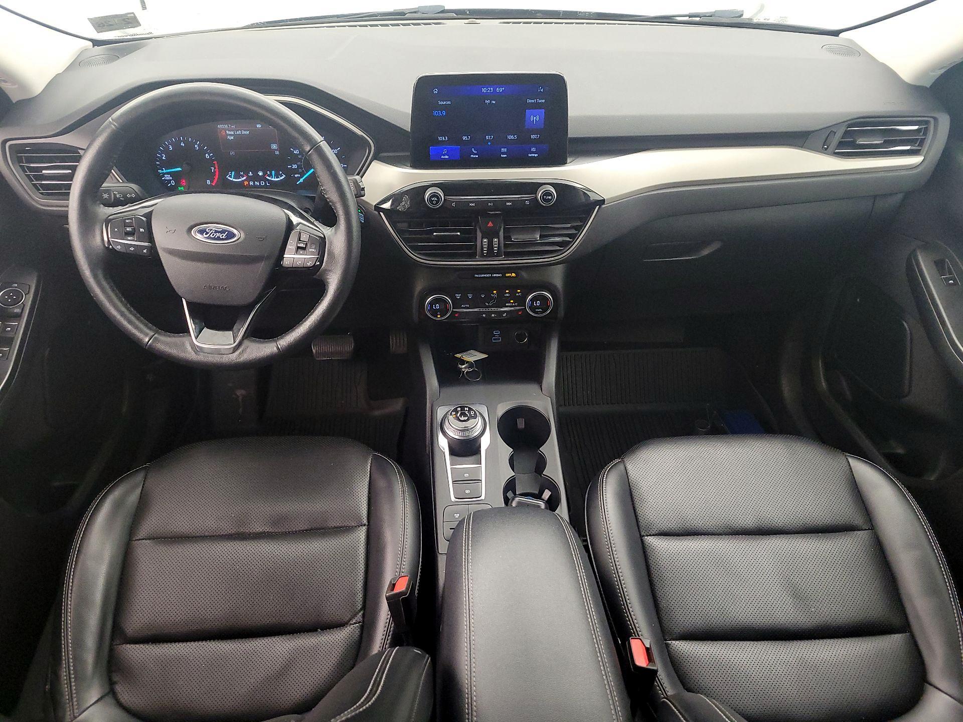 Thumbnail: 2021 Ford Escape - 8