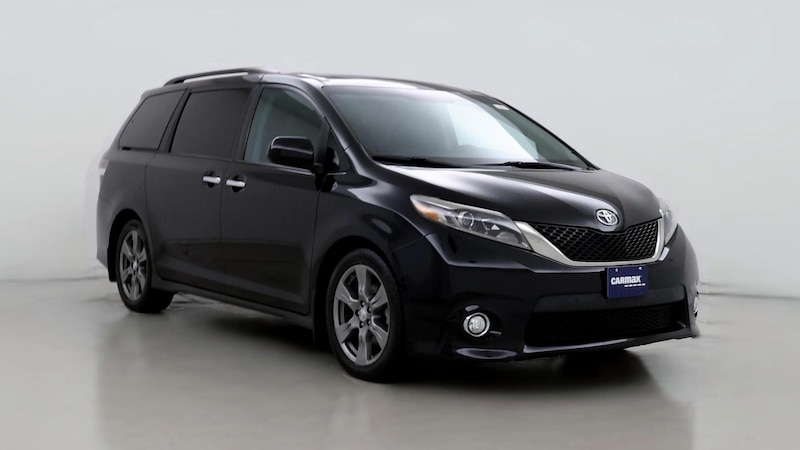 2017 Toyota Sienna SE Hero Image