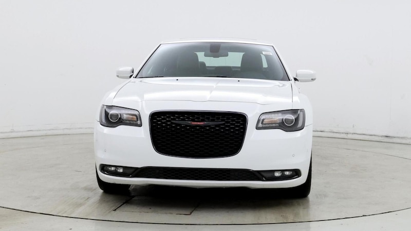 2022 Chrysler 300 S 5