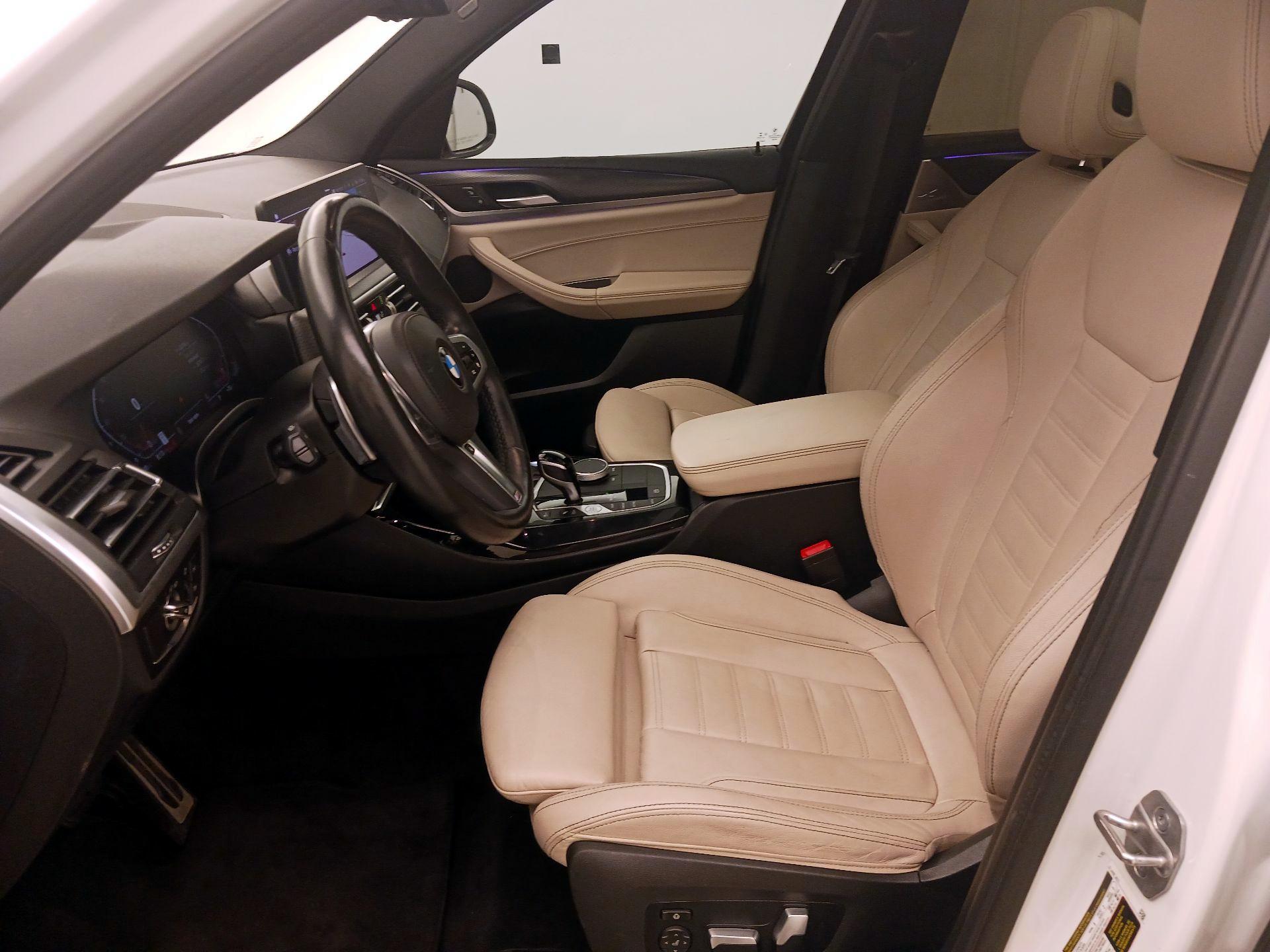 Thumbnail: 2022 BMW X3 - 11