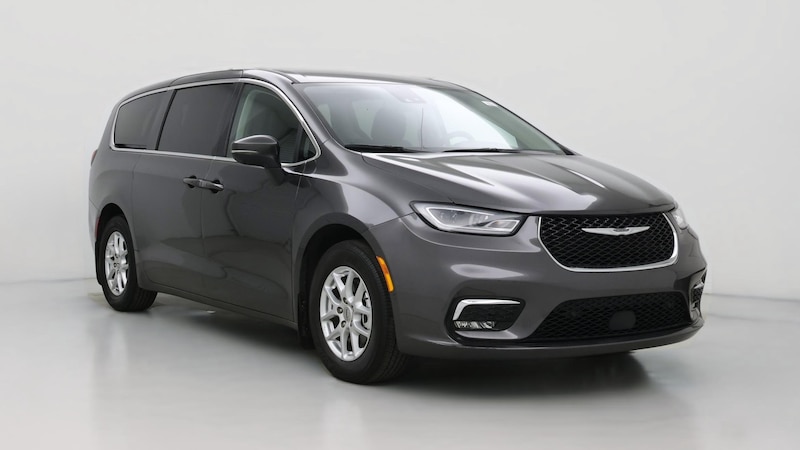 2023 Chrysler Pacifica Touring L Hero Image