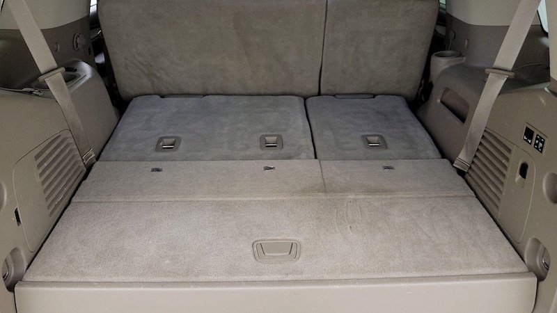 2015 Chevrolet Tahoe LTZ 24
