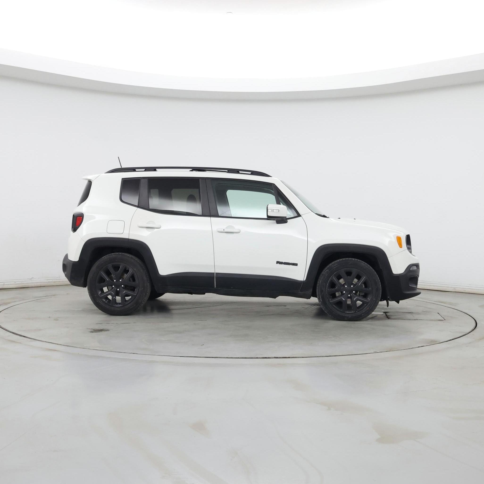 Thumbnail: 2018 Jeep Renegade - 7