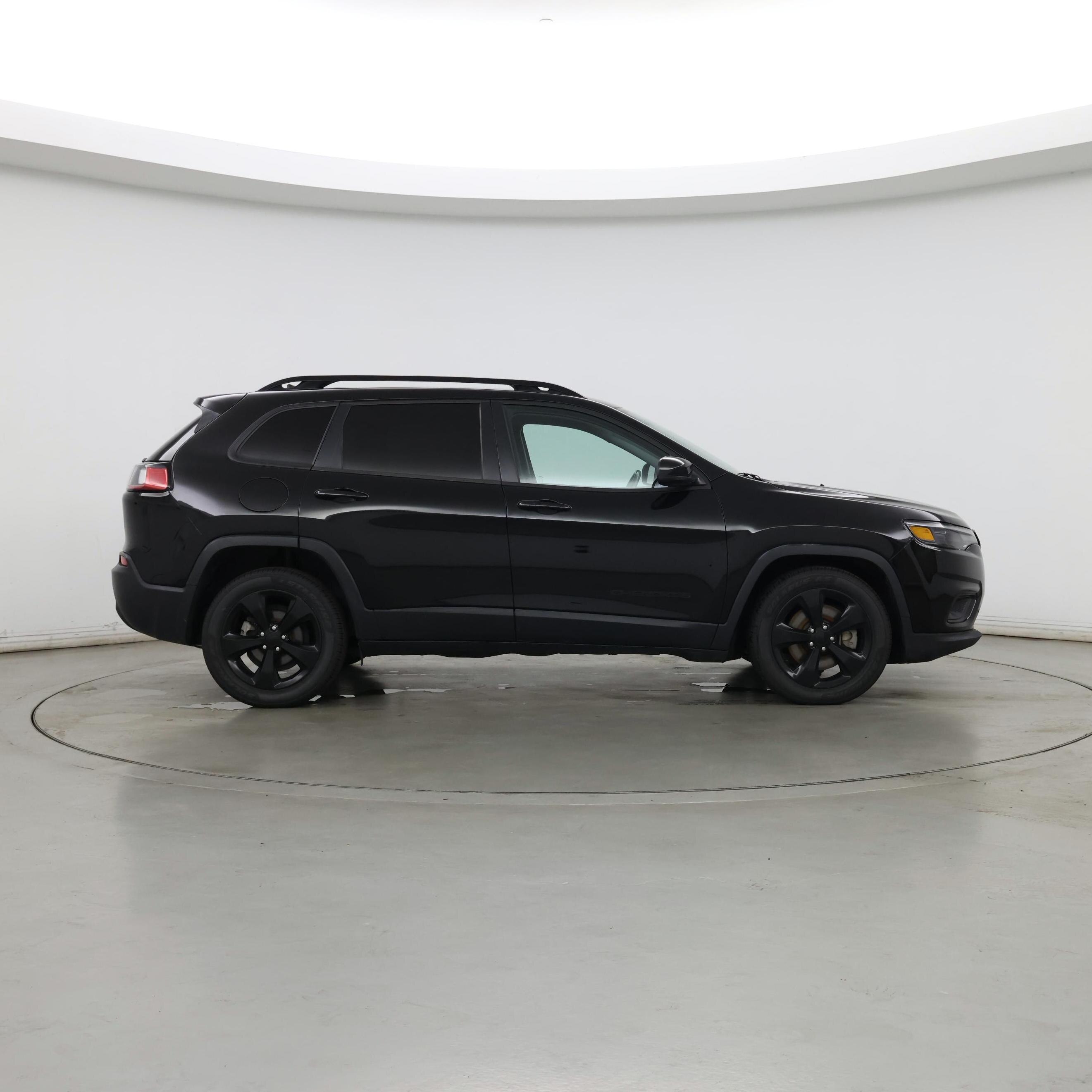 Thumbnail: 2019 Jeep Cherokee - 7